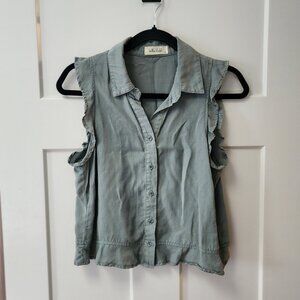 Bella Dahl Sage Green Sleeveless Ruffle Hem Button-Down Top $106